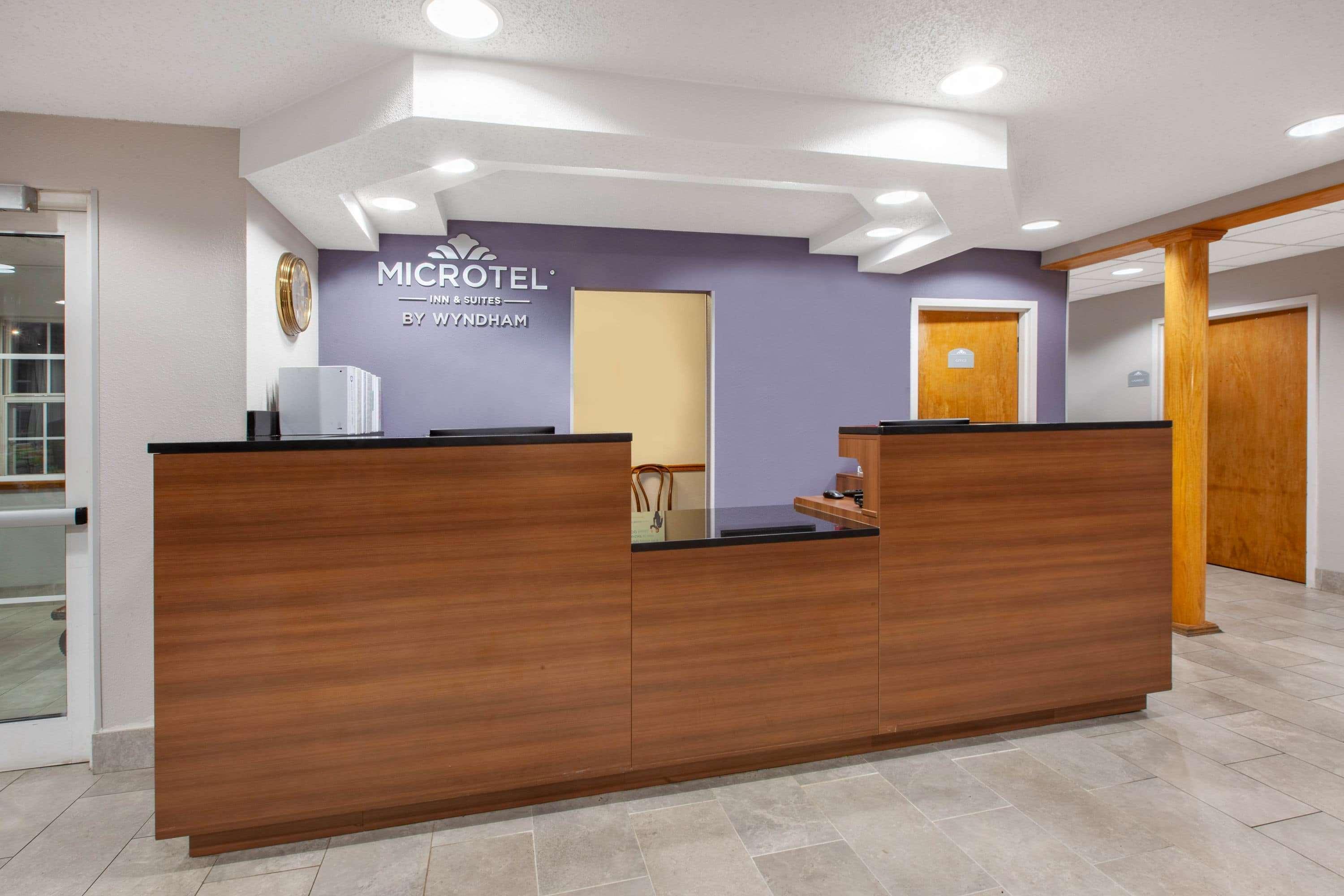 Microtel Inn & Suites By Wyndham Pittsburgh Airport Robinson Township Εξωτερικό φωτογραφία