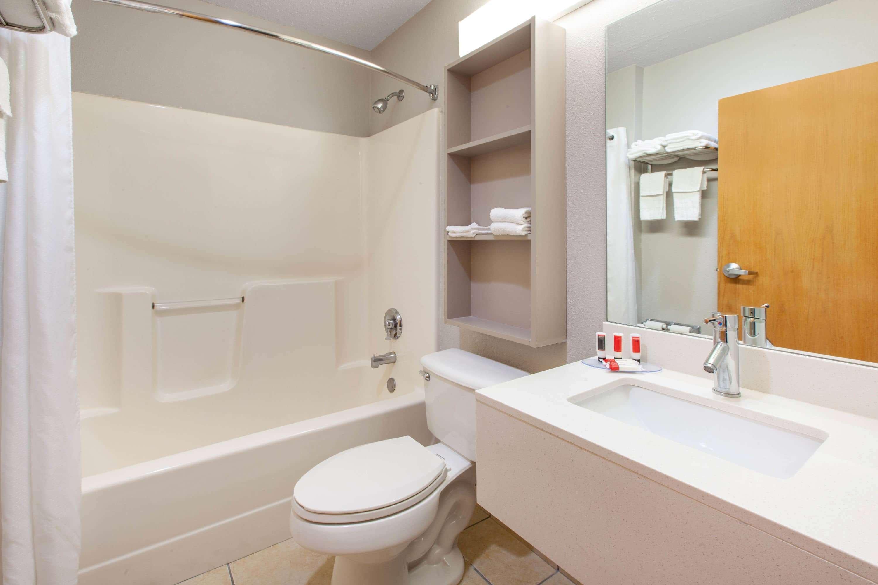 Microtel Inn & Suites By Wyndham Pittsburgh Airport Robinson Township Εξωτερικό φωτογραφία