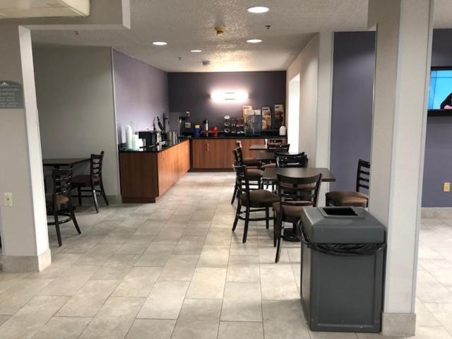 Microtel Inn & Suites By Wyndham Pittsburgh Airport Robinson Township Εξωτερικό φωτογραφία